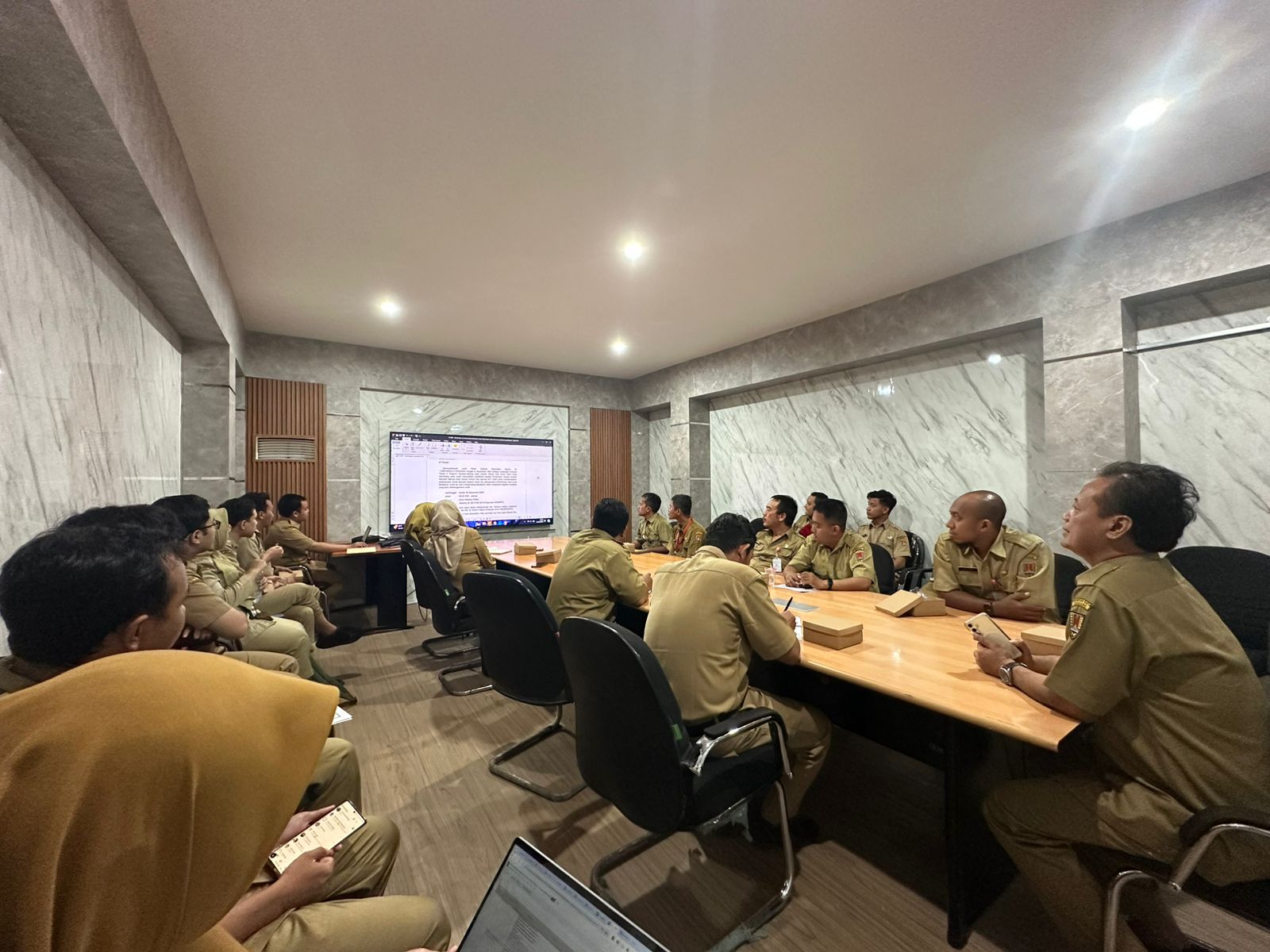 Rapat Koordinasi Pengisian Evaluasi Smart City Tahap II Tahun 2024